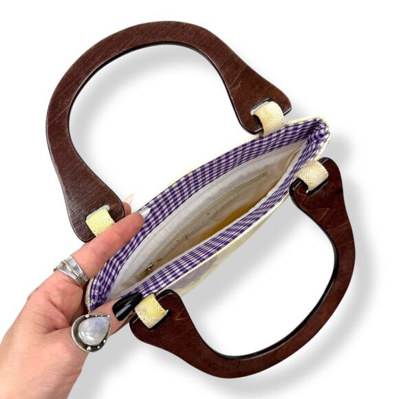 90's woven linen butterfly floral wood handle bag by FASHION EXPRESS ORIGINAL - Picture 9 of 16